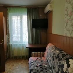 Отдых в Крыму | Однокомнатный домик на три человека посуточно в центре Евпатории