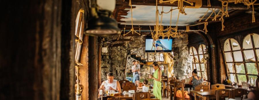Отдых в Крыму | Корсар пиратская таверна европейской кухни и напитков