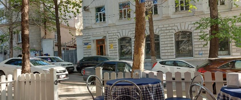 Отдых в Крыму | У Бабушки кафе в центре русская и европейская домашняя кухня и выпечка
