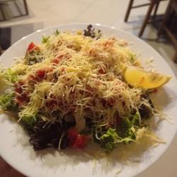 Отдых в Крыму | Ивушка кафе бар, крымская кухня, морепродукты, шашлык, веранда