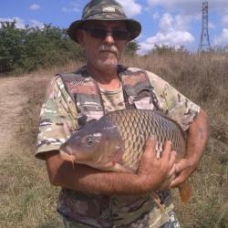 Отдых в Крыму | Платная рыбалка на базе отдыха в Ароматном карп щука судак амур