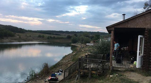 Отдых в Крыму | Платная рыбалка на базе отдыха в Ароматном карп щука судак амур